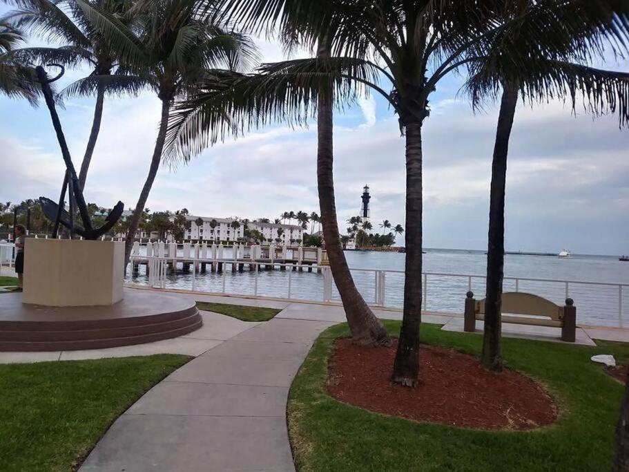 Beachway Per Ankh Pompano Beach Esterno foto